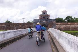 Hue Cycling Tour 1 Day